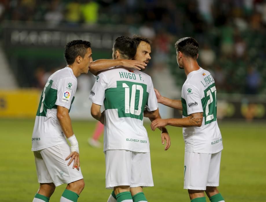 El Elche CF acelera en casa