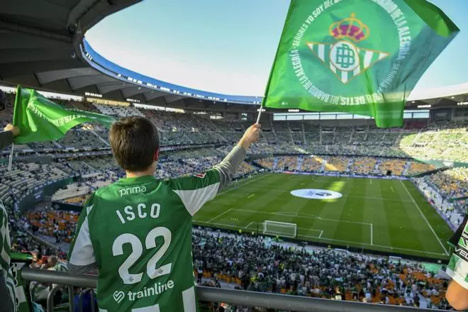 Fotogalería | El primer Gran Derbi de la historia en El Estadio de la Cartuja