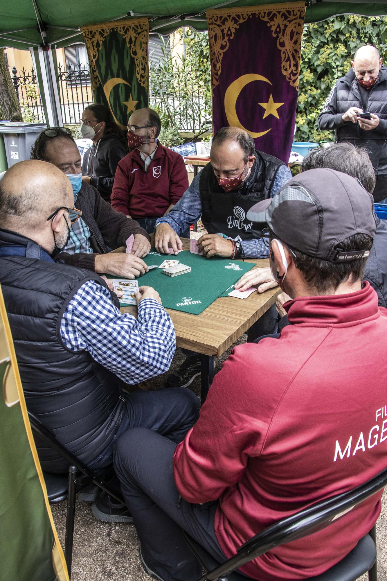 La Fiesta renace a medias en Alcoy