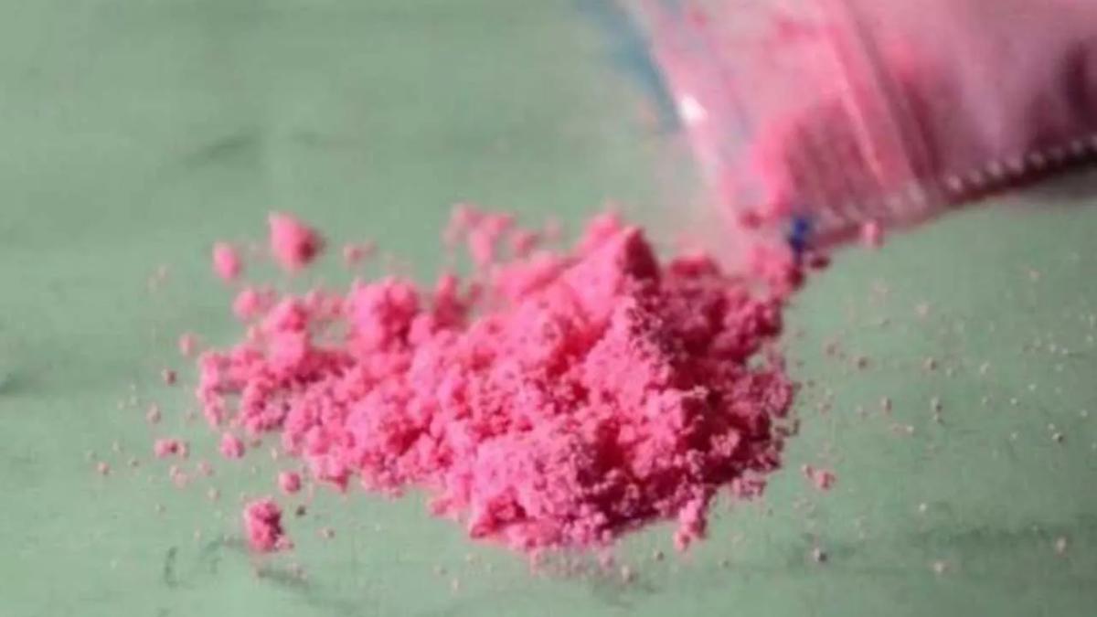 Muere un adolescente tras ingerir una bebida energética con dos gramos de cocaína rosa