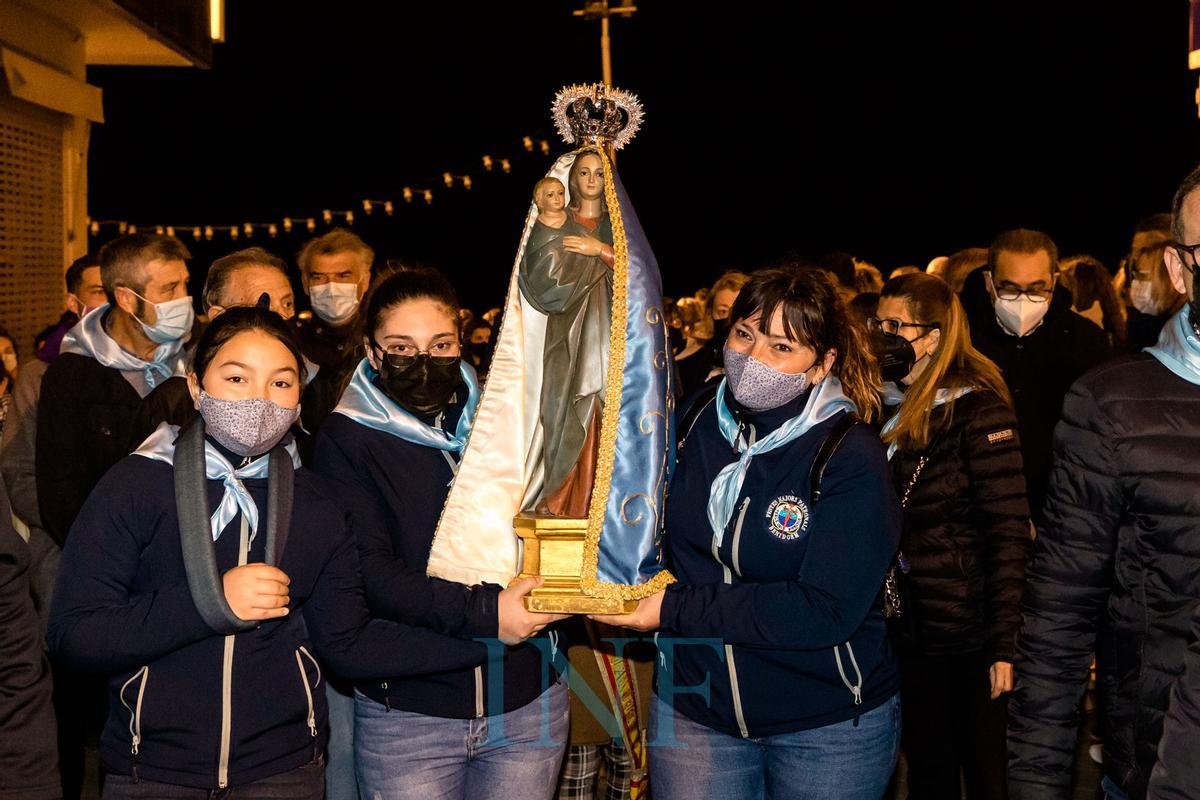 Dos años después de que el mundo se parara por el estallido de la pandemia de coronavirus, las puertas de la iglesia de San Jaime y Santa Ana se han vuelto a abrir al filo de las 5.30 de la madrugada para festejar de nuevo el 16 de Marzo, el día en el que se conmemora la Trobada de la Mare de Déu