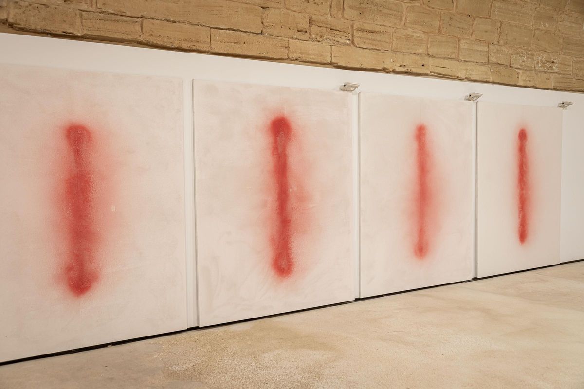 La exposición ‘Lasal’, de Guillermo Fornes, en Es Polvorí, en Vila.