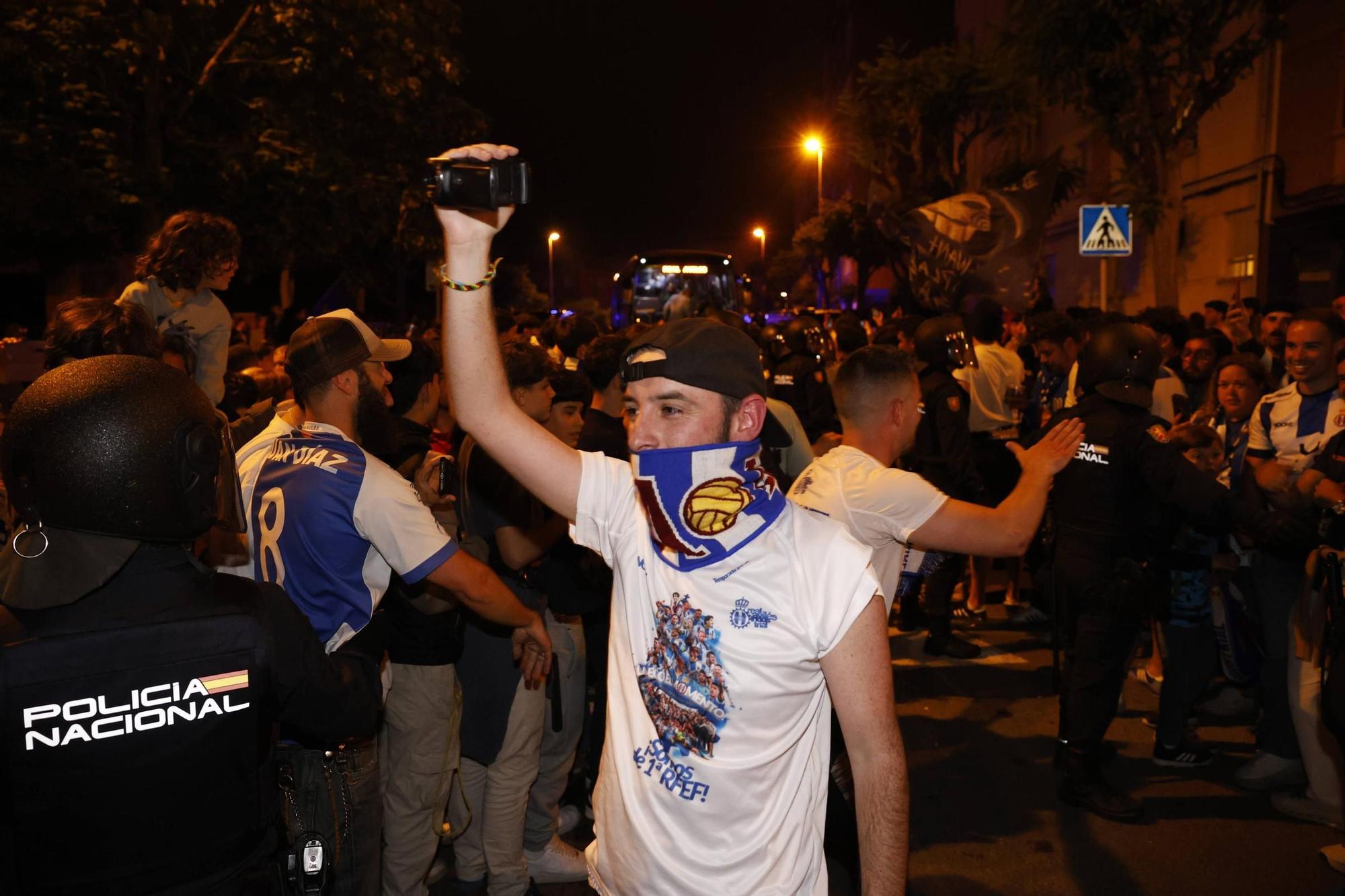 EN IMÁGENES: Locura en las calles de Avilés por el ascenso