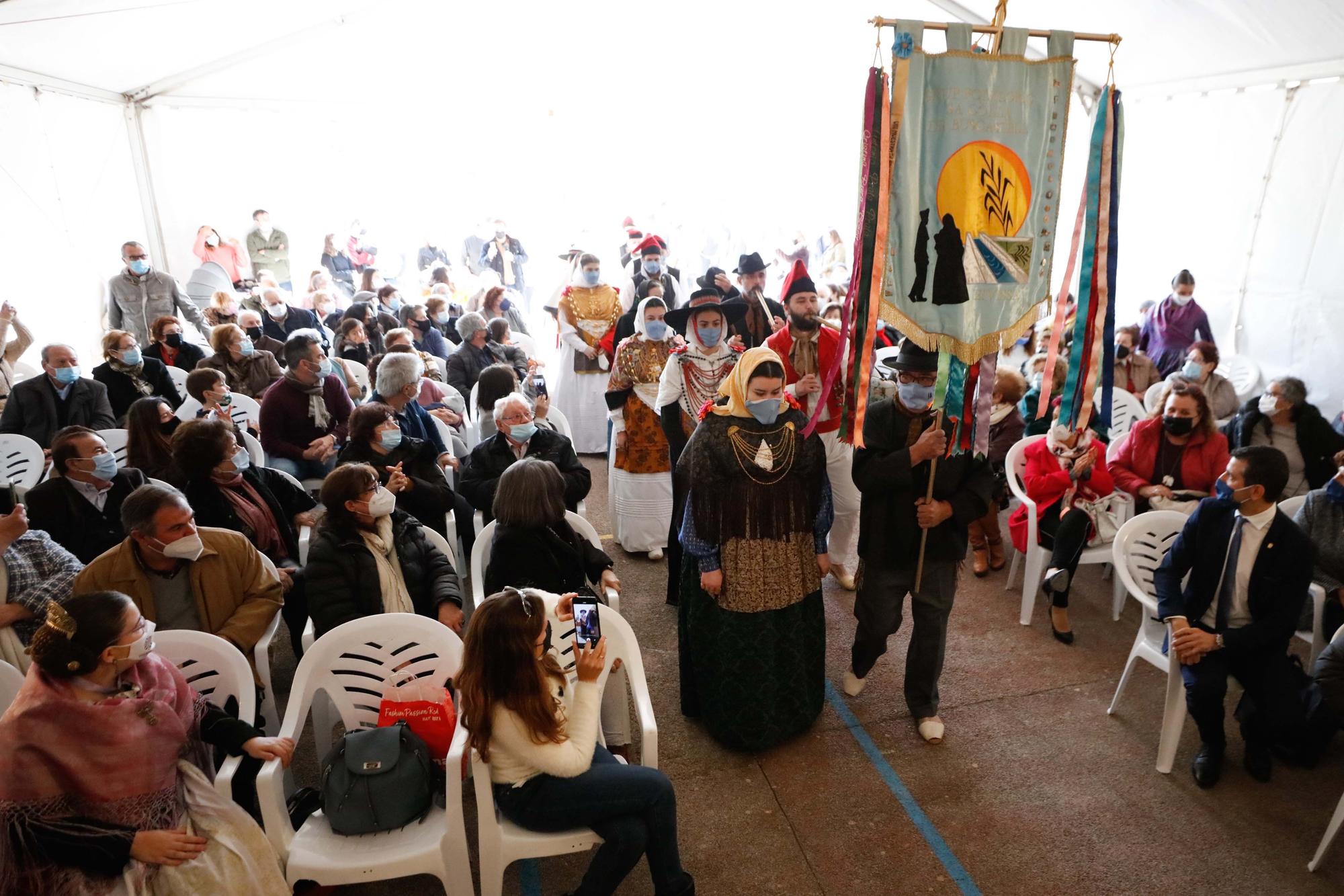 Festival y fiesta para los mayores en Forada