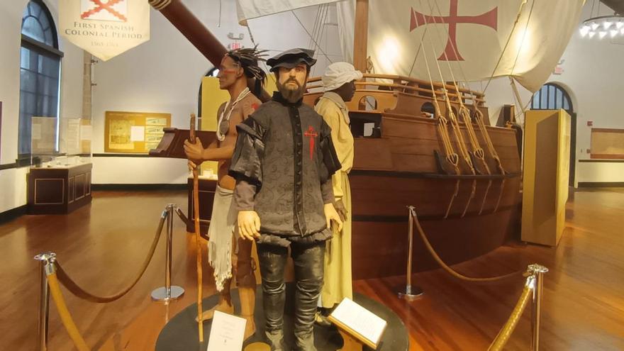 El galeón San Pelayo se exhibe en el centro de recepción turística