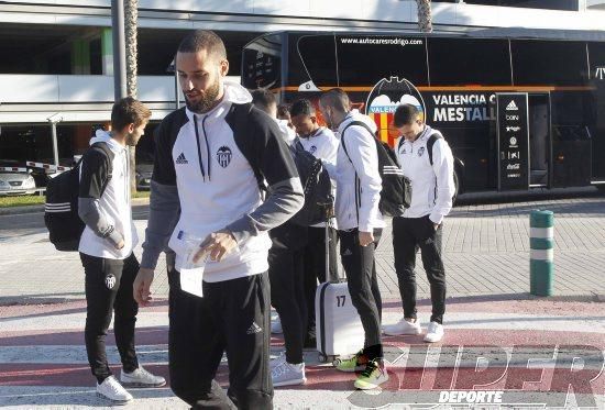 Viaje tenso del Valencia CF a Pamplona