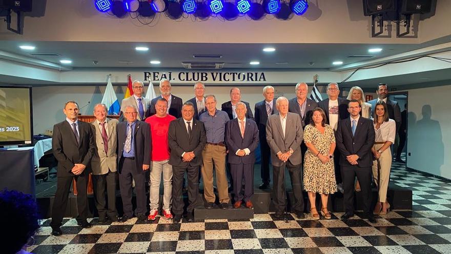 El Club Victoria distingue a 19 socios veteranos en el marco de su 113 aniversario