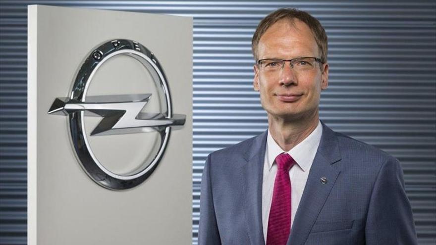 Michael Lohscheller sustituye a Neumann al frente de Opel