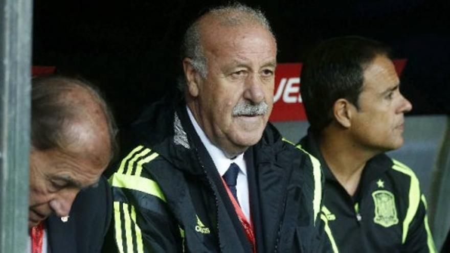 Del Bosque, sobre los pitos a Piqué: &quot;Me parece lamentable&quot;