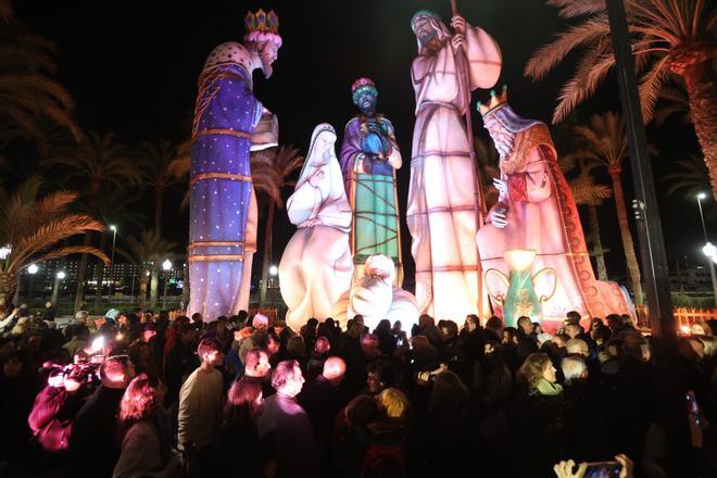 Inauguración del Belén Gigante en la Explanada de Alicante