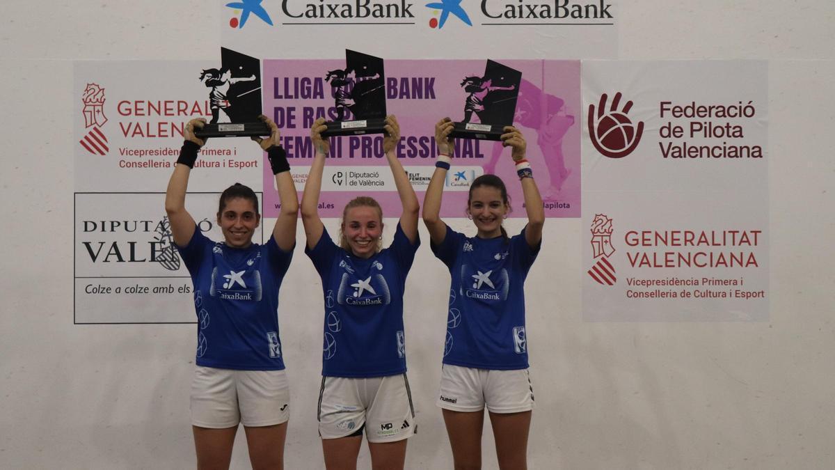 Aida, Anabel i Júlia són les campiones de la XVII Lliga CaixaBank de raspall femení professional.