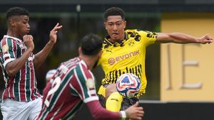 El Borussia Dortmund busca asaltar el liderato de su grupo hoy sbado 21 de junio