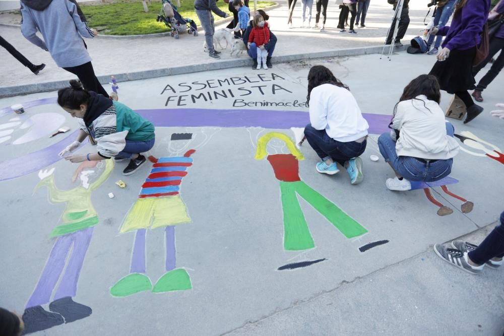 Asamblea feminista en Benimaclet y preparación de carteles para la manifestación