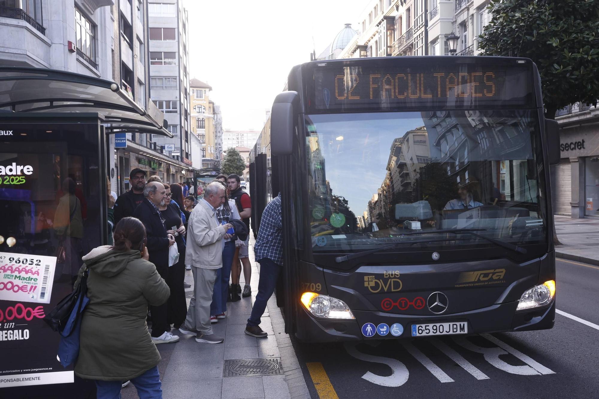 EN IMÁGENES: así se vivió el apagón en Oviedo