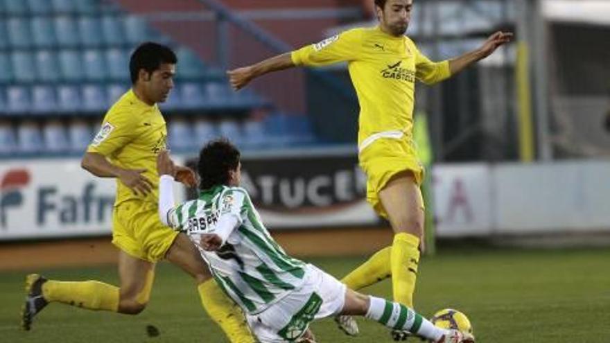 Marcos Gullón, en un partido en su etapa en el Villarreal.