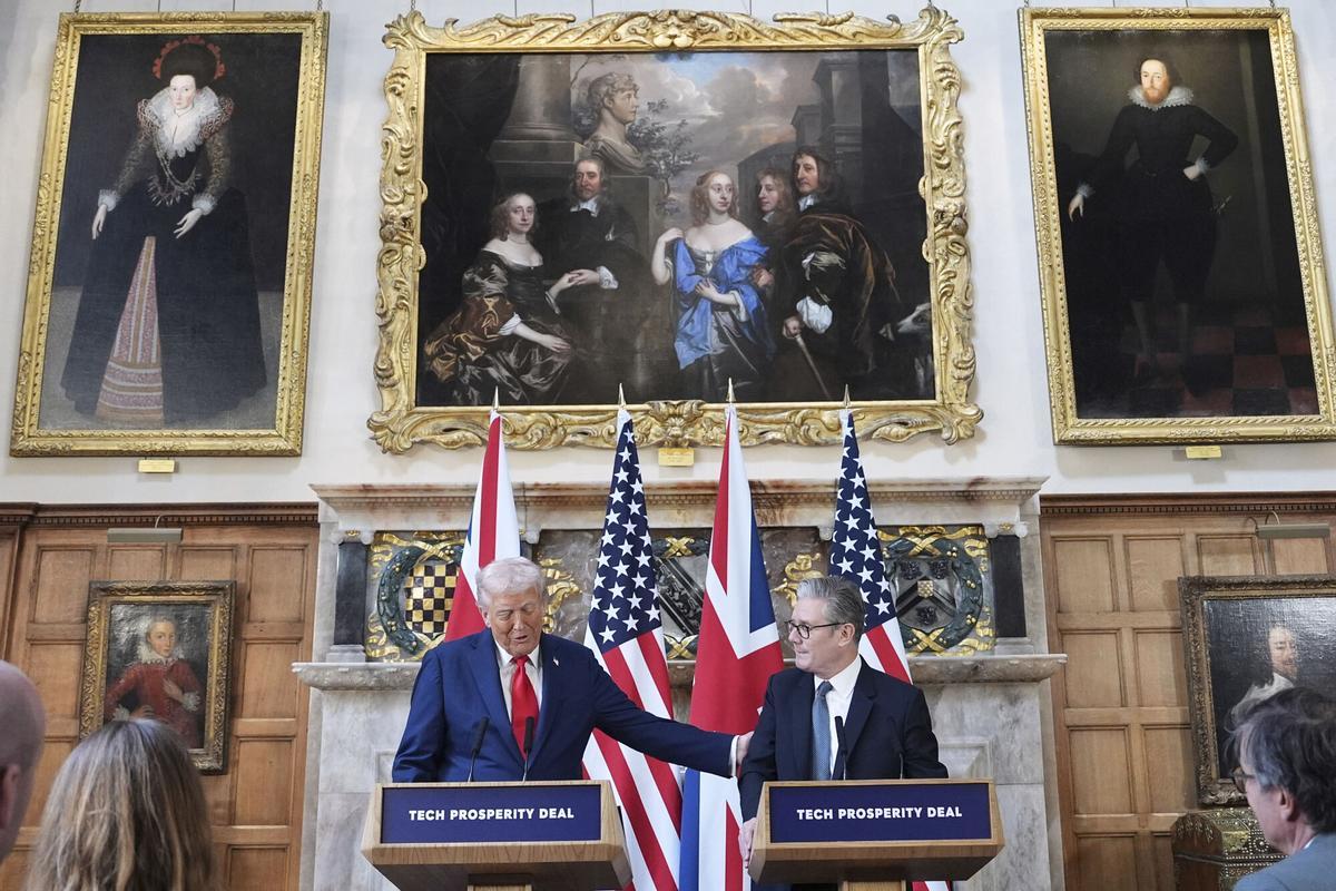 El presidente estadounidense, Donald Trump, y el primer ministro británico, Keir Starmer.