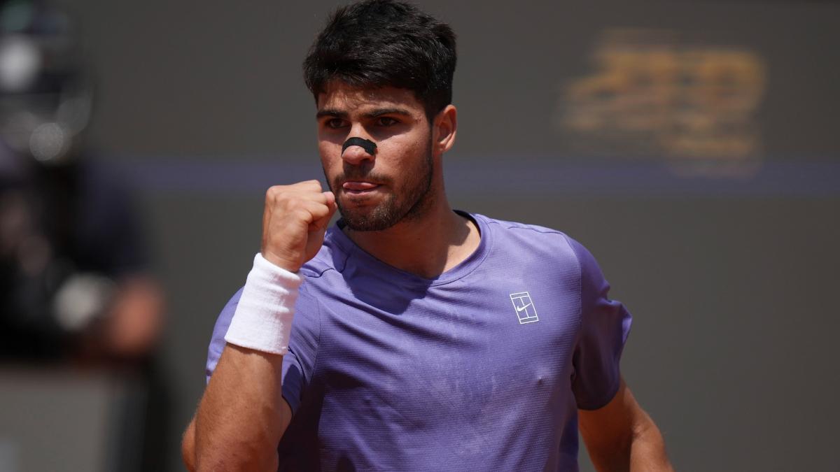 Alcaraz celebra la victoria en Roma