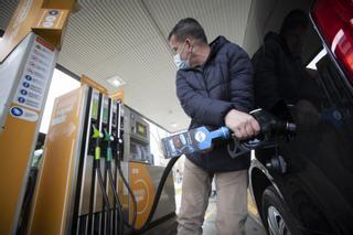 El precio de la gasolina bate un máximo histórico pese al descuento del Gobierno