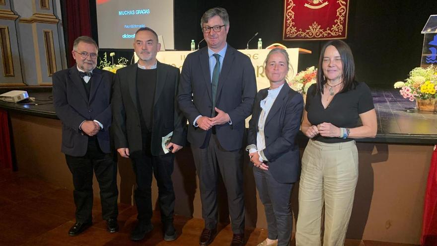 José Calvo Poyato, Jesús Sánchez Adalid, Sergio Velasco, Alicia Vallina y María Delgado.