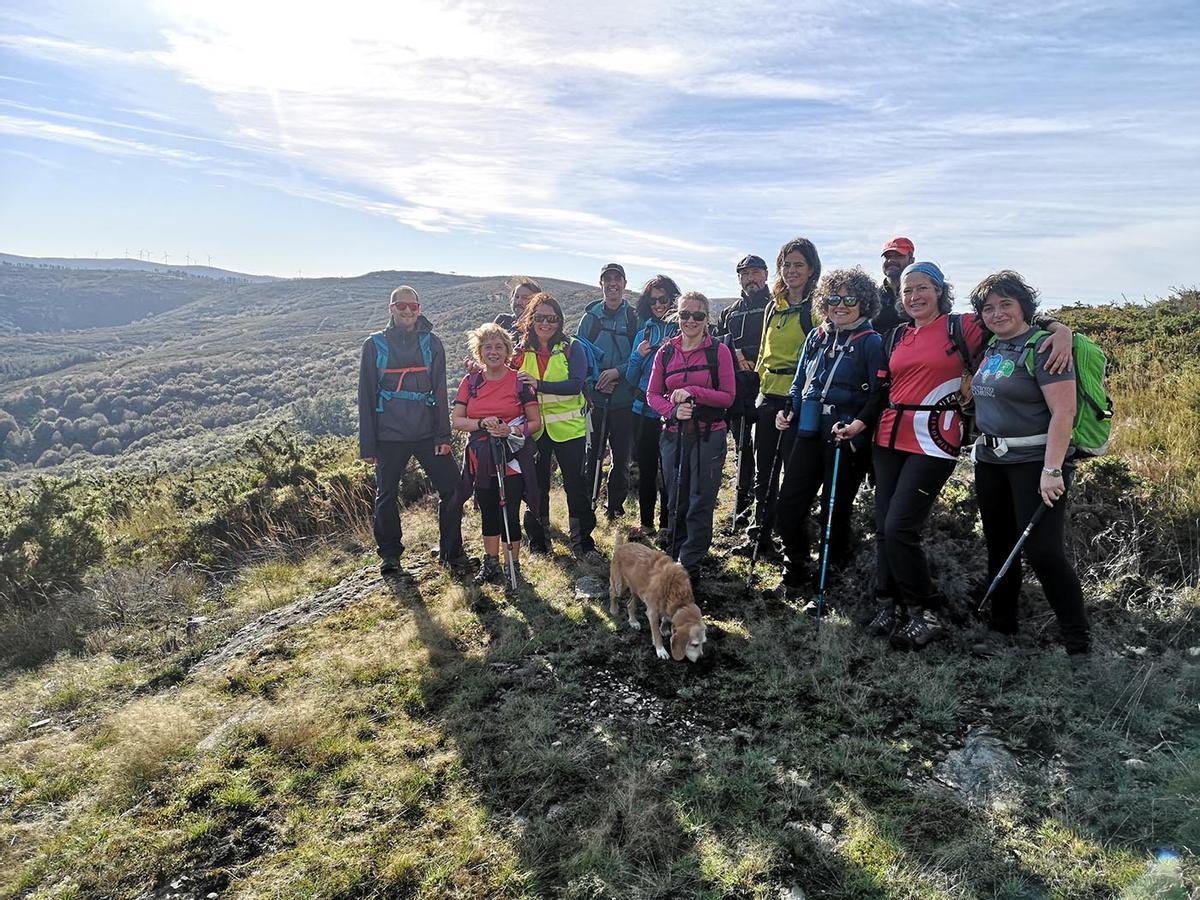 Compostelanos de paseo por Lebozán