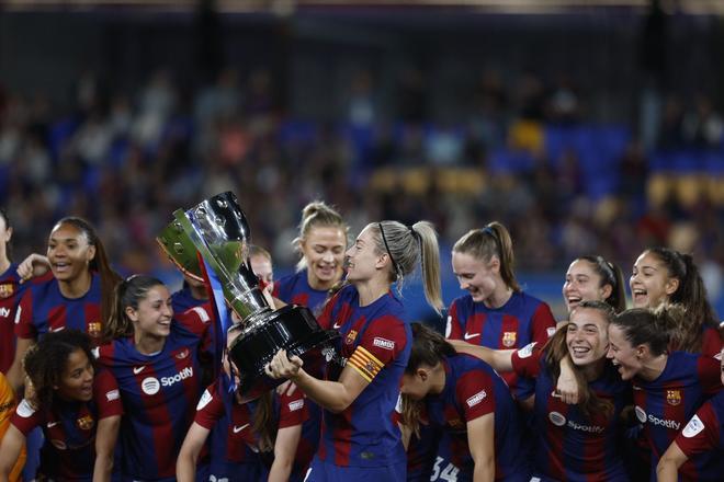 Así fue la entrega del trofeo de Liga F al FC Barcelona