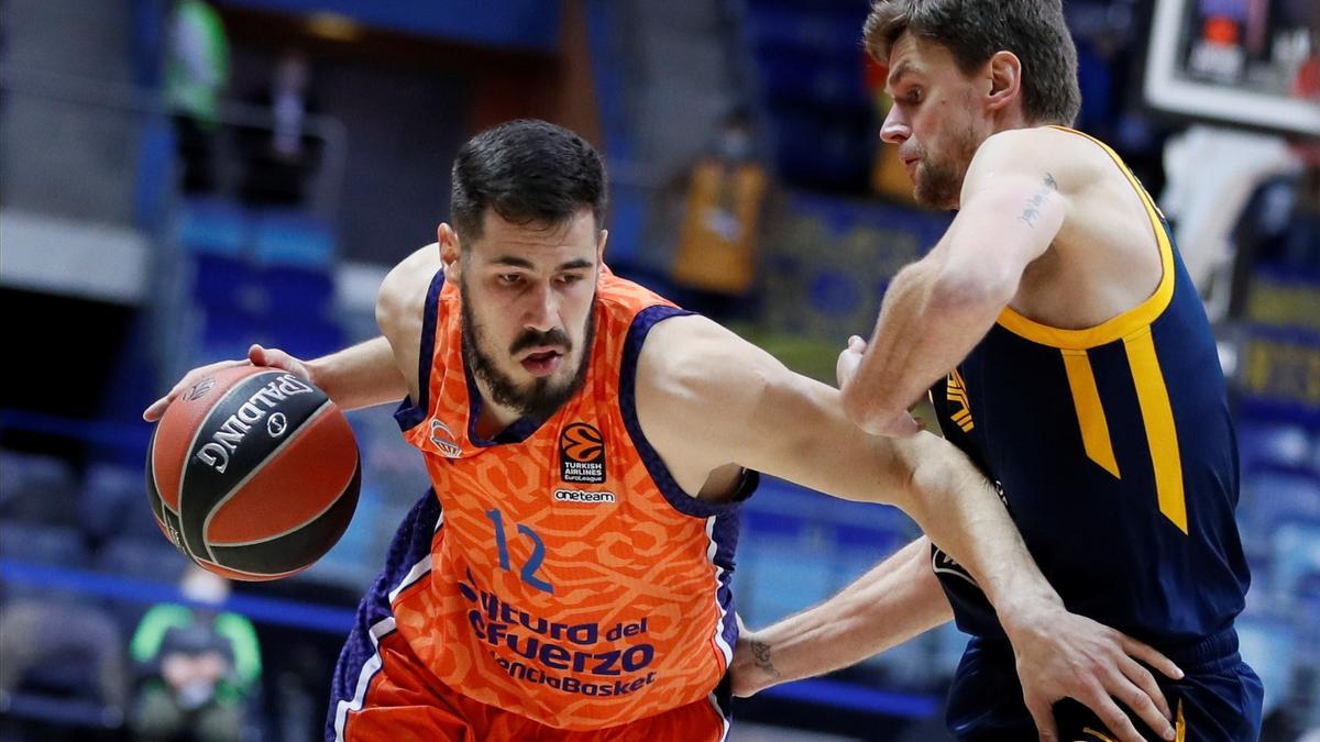 Nikola Kalinic, durante un encuentro ante el Real Madrid.