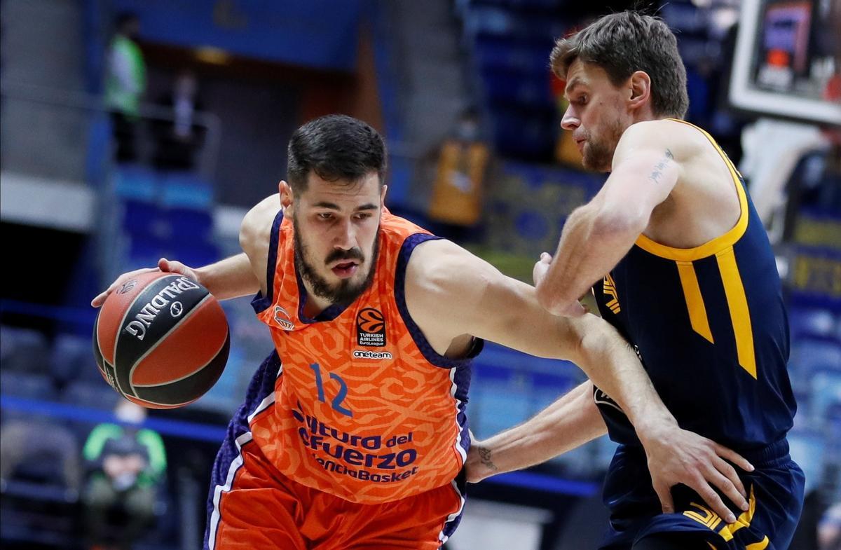 Nikola Kalinic, durante un encuentro ante el Real Madrid.