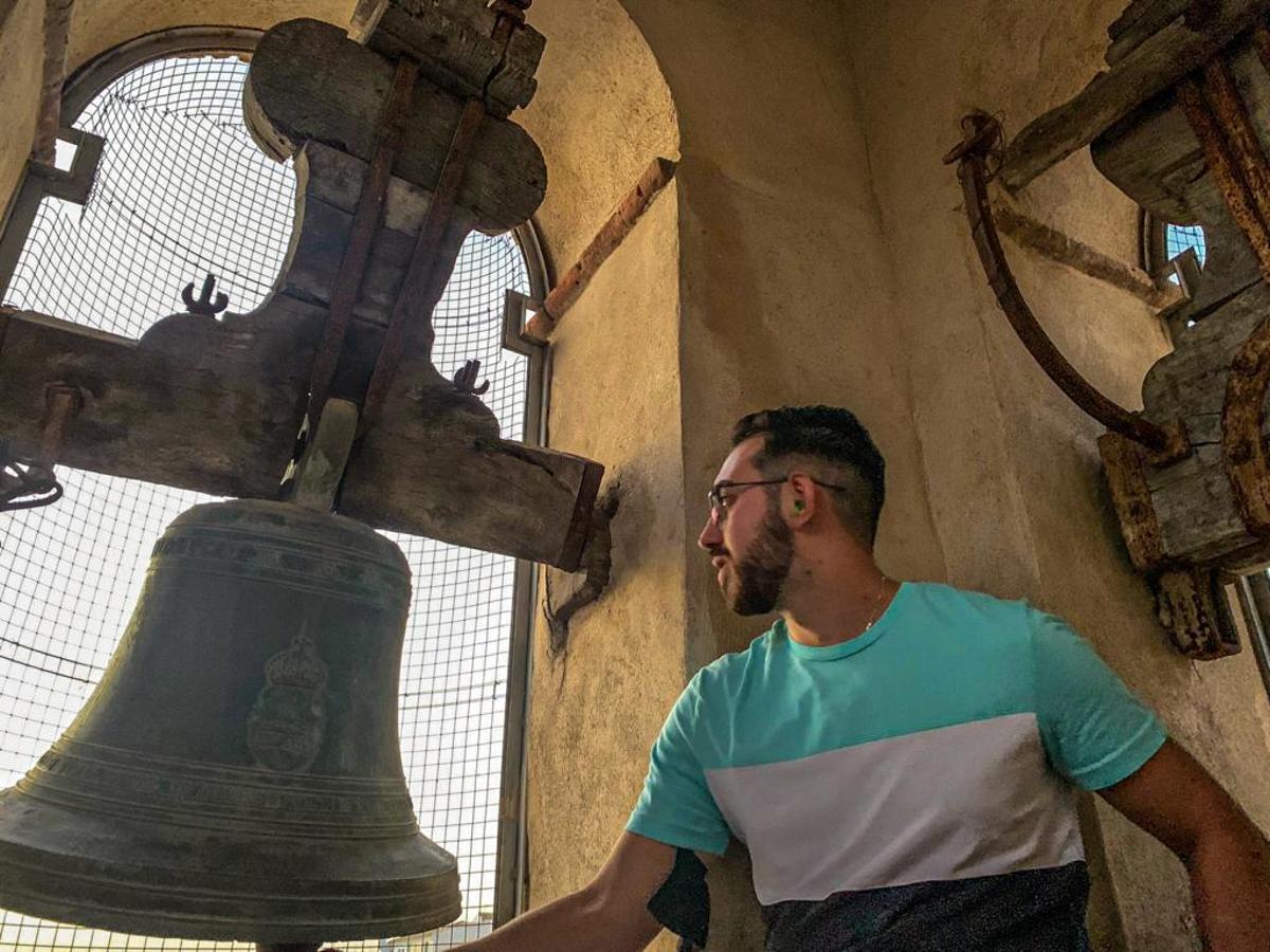 José Ángel Gallardo es uno de los nueve  campaneros de Archidona