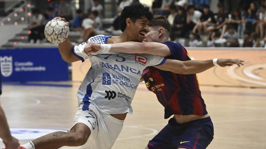 El Cisne malgasta su segunda oportunidad de salvación total