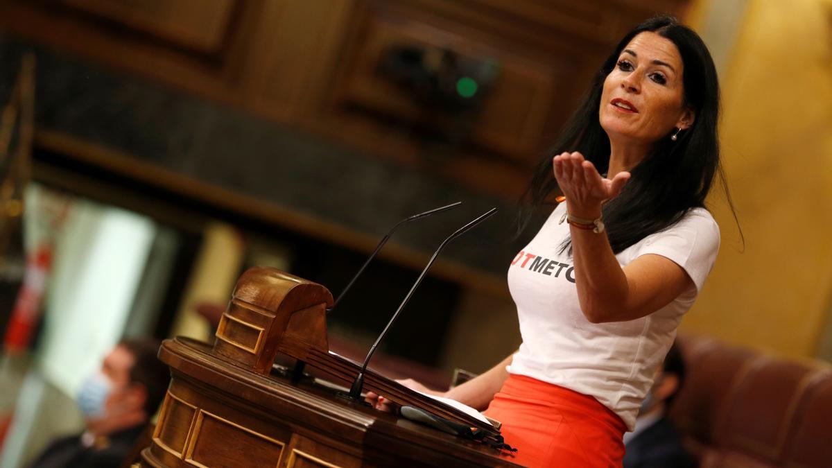 Carla Toscano (Vox) deja su escaño en el Congreso y será sustituida por Rocío Aguirre.