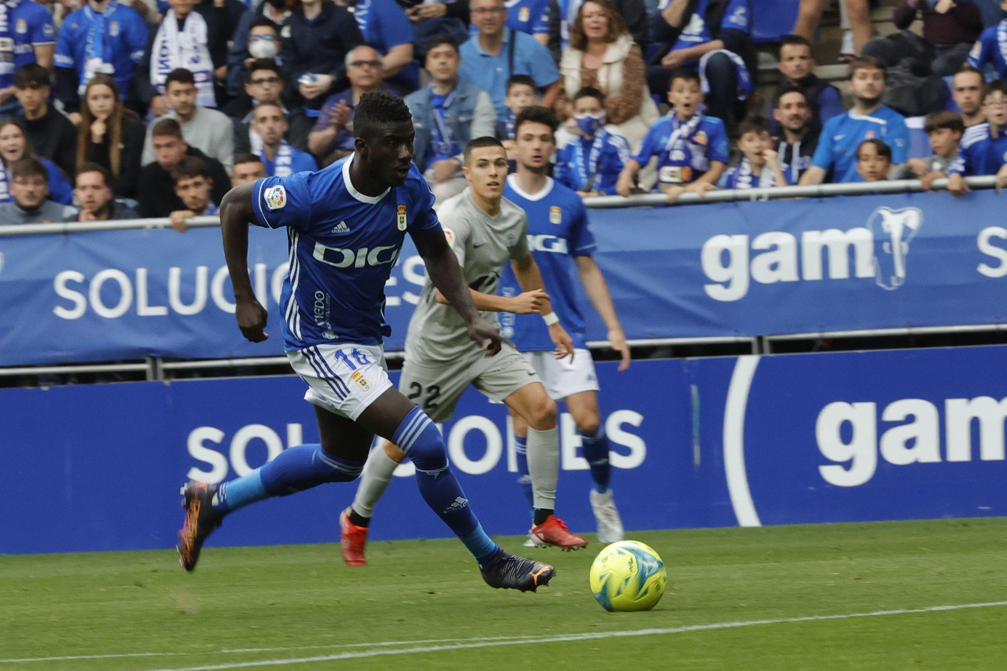 El partido del Oviedo ante el Ibiza, en imágenes