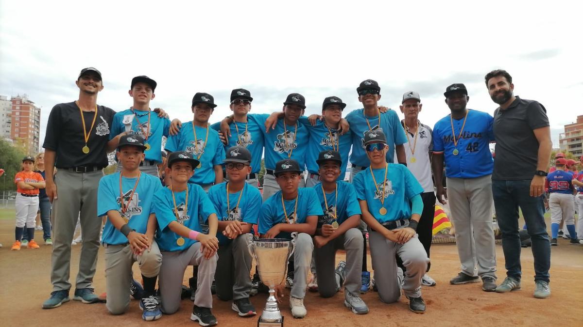 Tenerife Marlins P.C. ganó en la final del Campeonato d eEspaña de Béisbol Sub-13 a los valencianos de CBS Antorcha por 15-0.