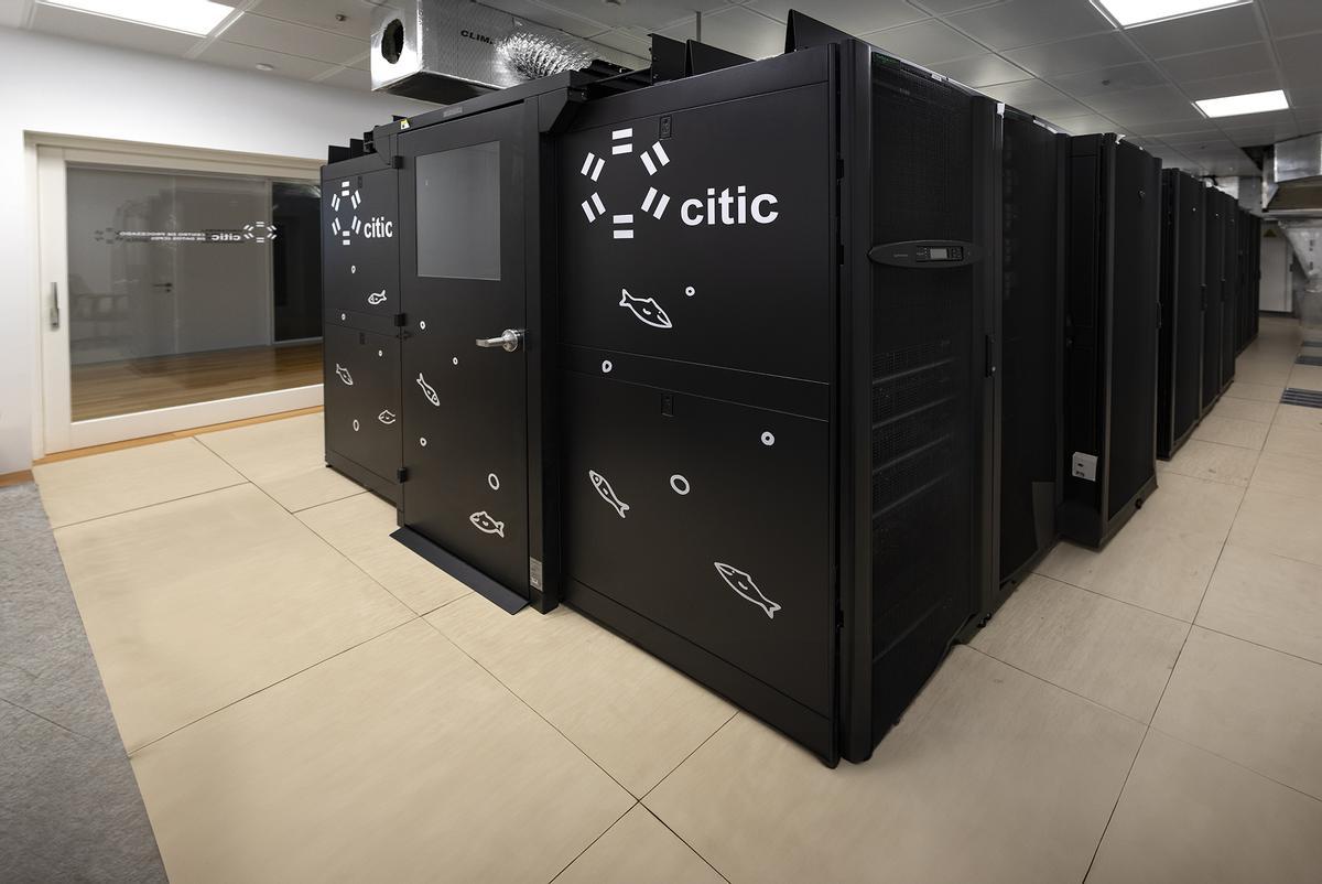 Uno de los computadores ya existentes en el CITIC.