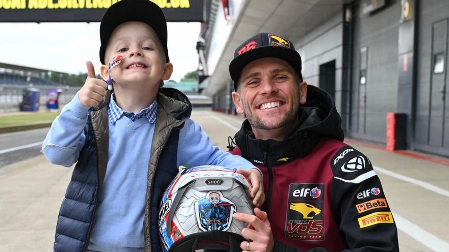 Drama en el paddock: Luca, el hijo de Guintoli, muere de cáncer a los seis años