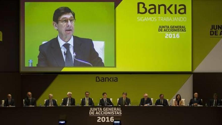 Más de 125.000 accionistas ya han reclamado a Bankia la devolución de sus ahorros