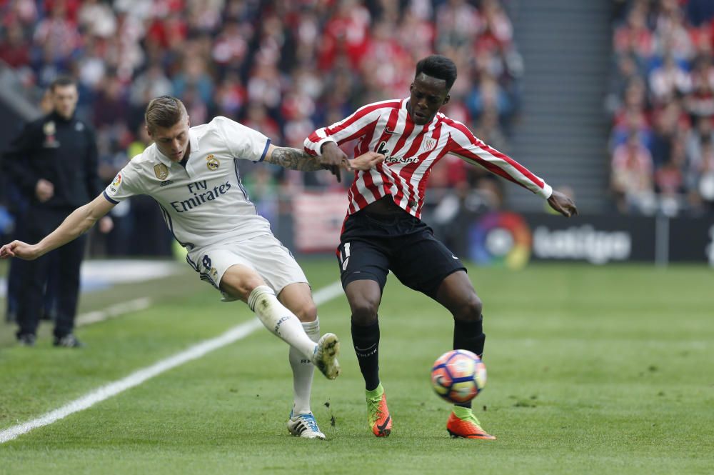 Las mejores imágenes del partido entre el Athletic y el Real Madrid en San Mamés.