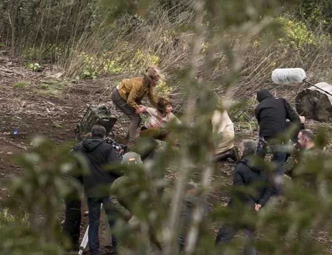 27/02/2017 CULTURA CINE rodaje de la película  El cuaderno de Sara  en los montes de Anaga  con Belen Rueda como protagonista con la participación de helicópteros de la Bhelma VI de los rodeos