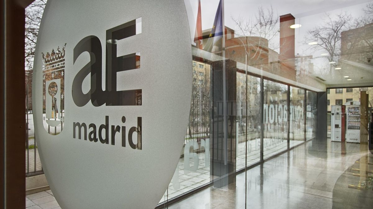 Archivo- Acceso a la Agencia para el Empleo del Ayuntamiento de Madrid.