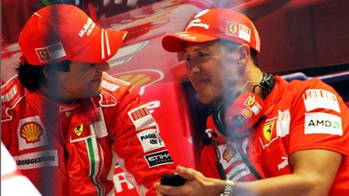 Massa y Schumacher en una imagen de 2008, cuando eran compañeros en Ferrari