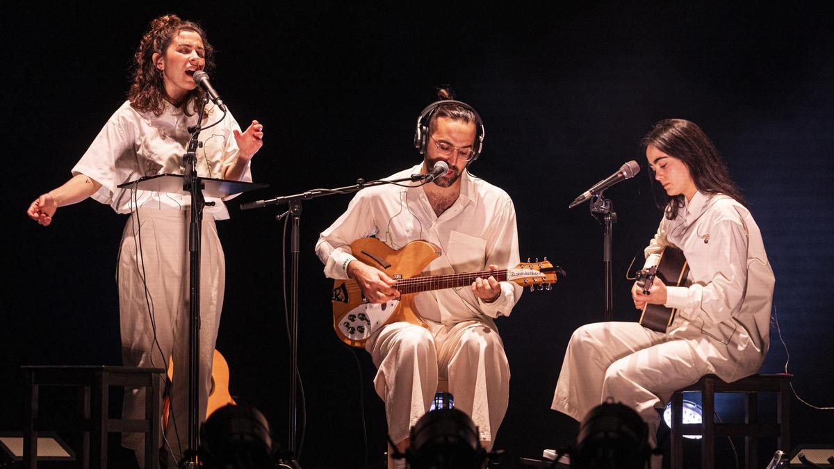 Maria Ribot, Jo Jet i Marina Lluch en la presentació de "Ribera", el gener d'enguany al Kursaal