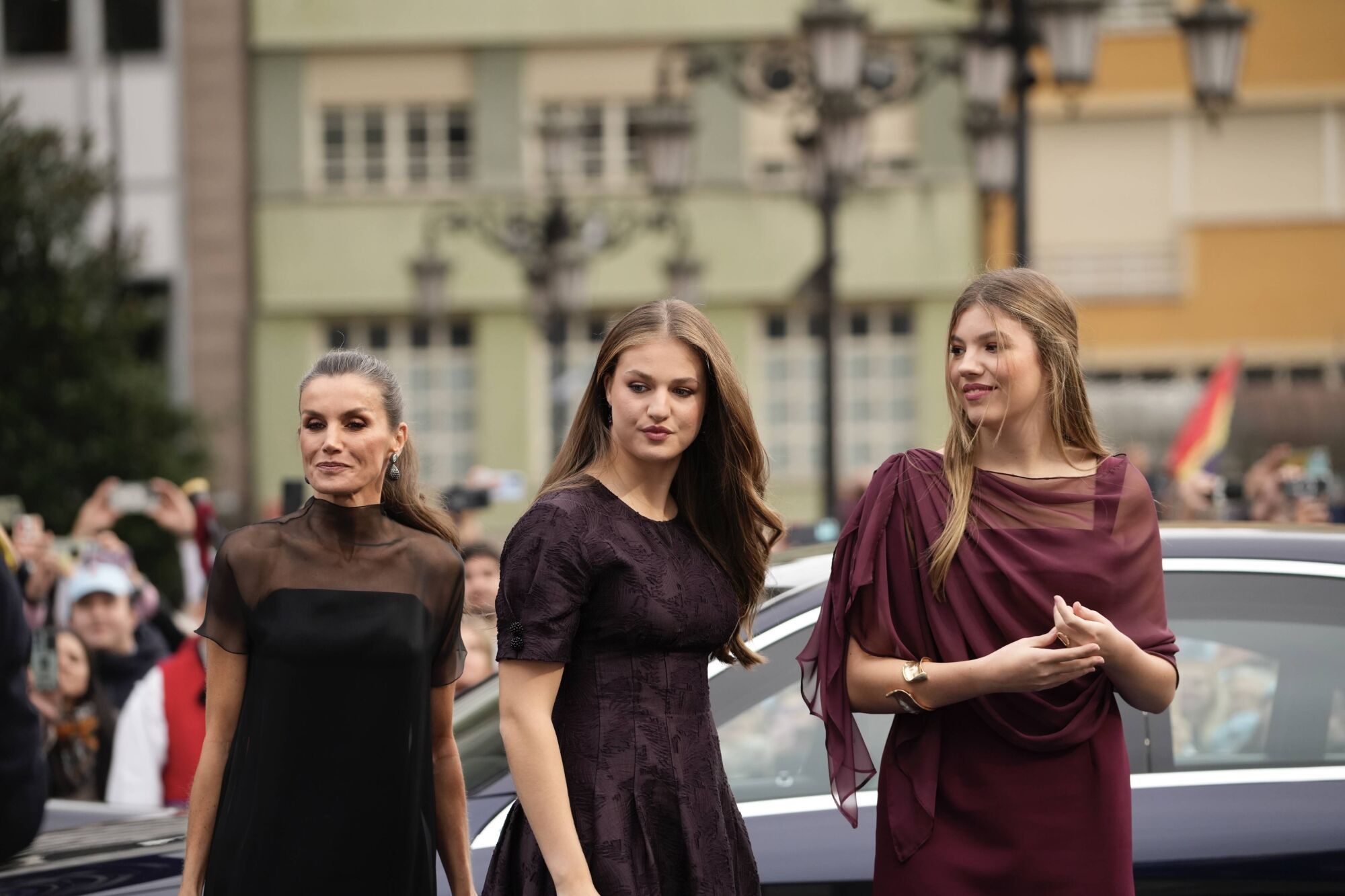 Así fue la llegada de los invitados a los premios "Princesa de Asturias" y su paso por la alfombra azul