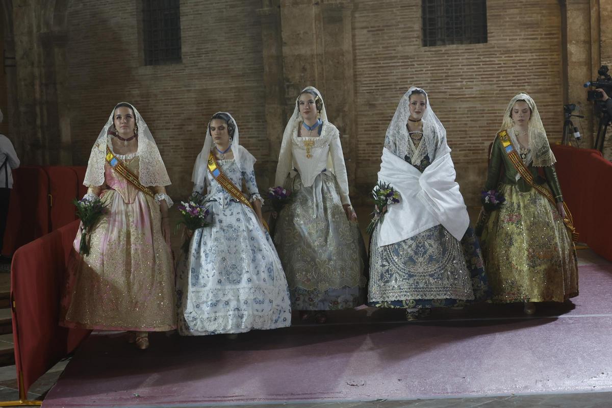 Todas las fotos de la Ofrenda del 18 de marzo por la calle de la Paz hasta las 22:30 horas