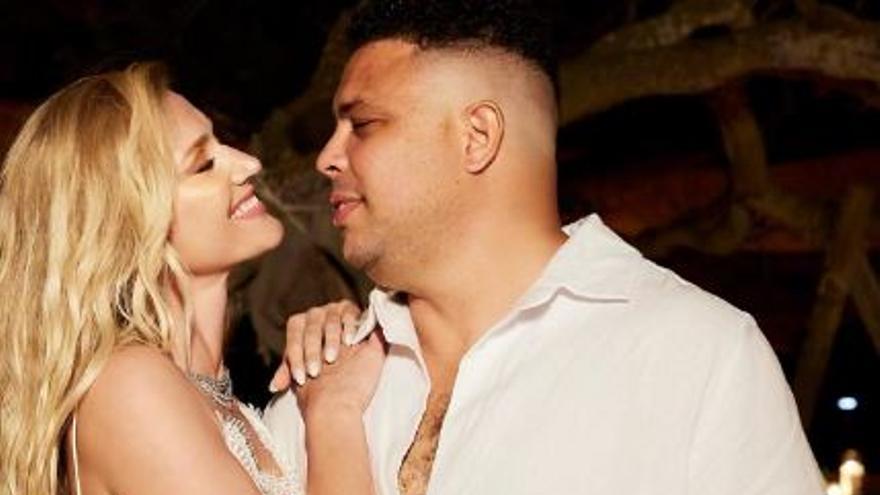 La gran postboda blanca de Ronaldo y Celina en Ibiza