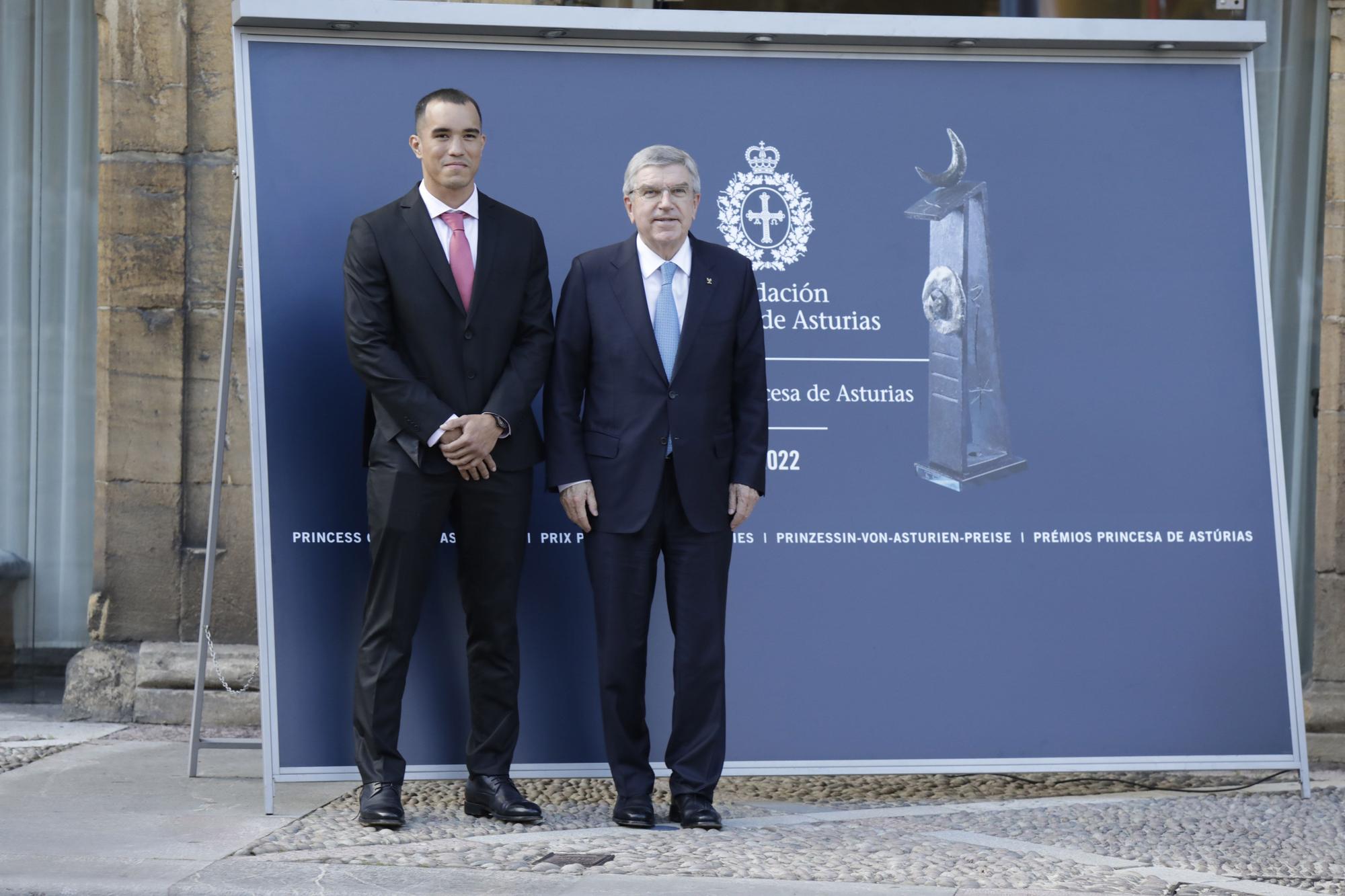 Thomas Bach, presidente del COI, el último en llegar a Oviedo para los premios