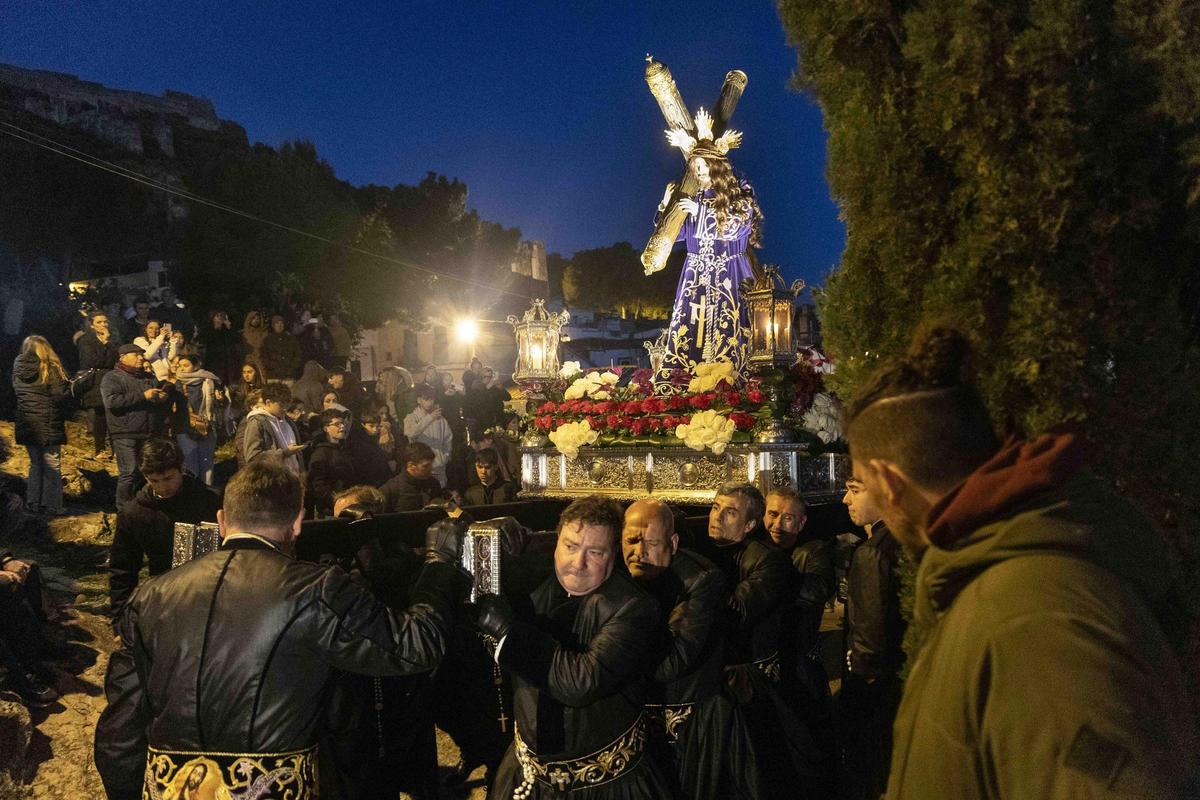 Los momentos más destacados del Viacrucis de la Semana Santa de Sagunt