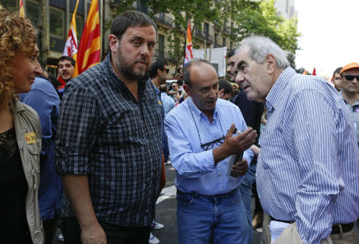 Oriol Junqueras i Ernest Maragall en la manifestació del Primer de Maig a la Via Laietana.