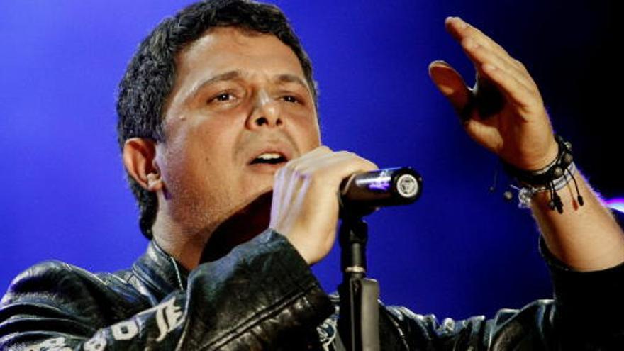 Alejandro Sanz.