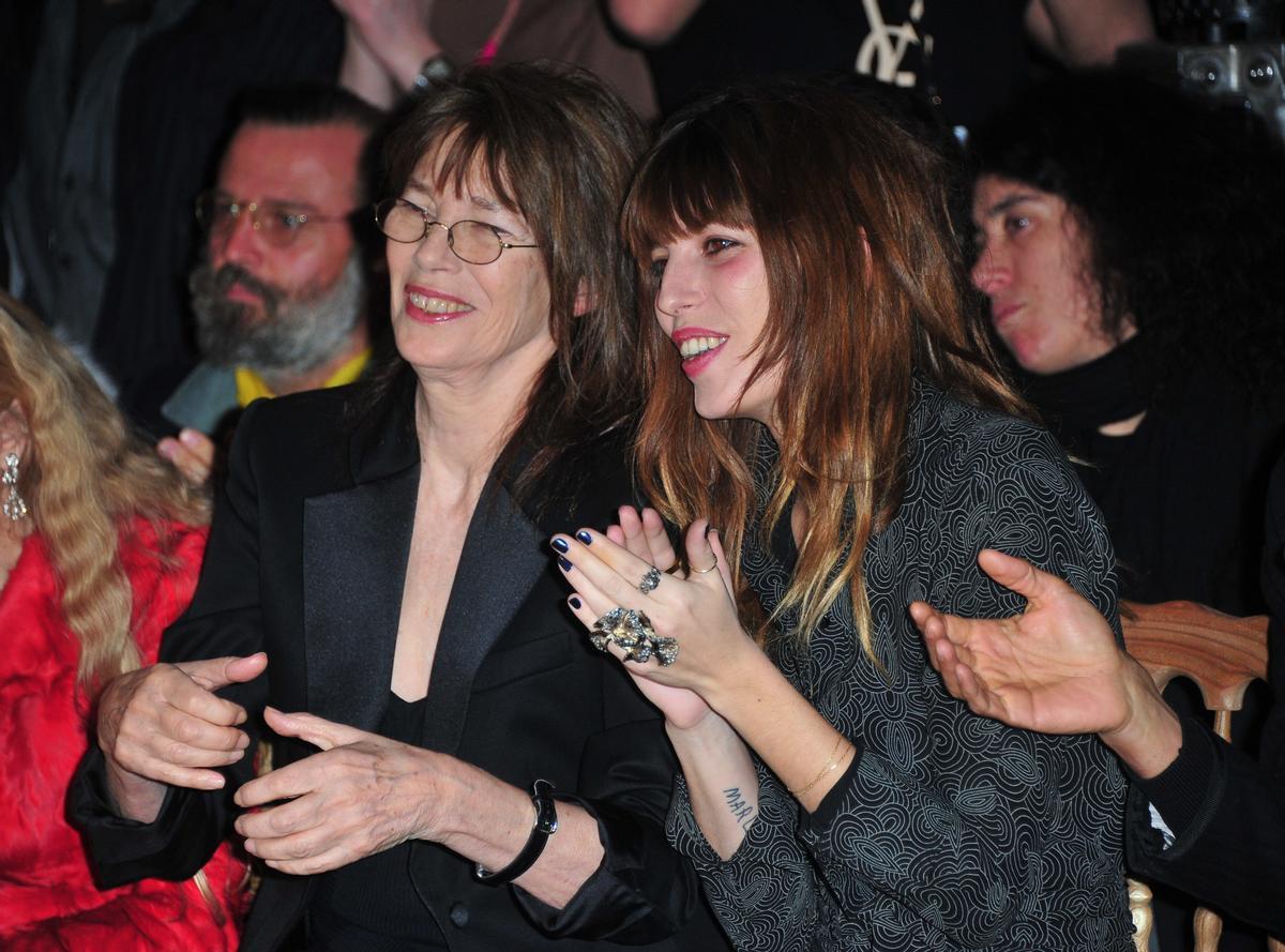 Jane Birkin: esmoquin fluido