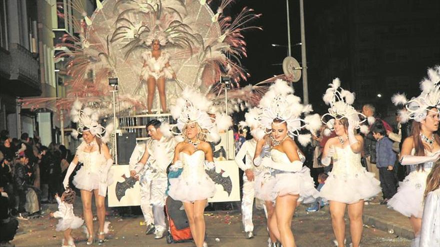 Polémica al volver los desfiles del Carnaval al circuito abierto