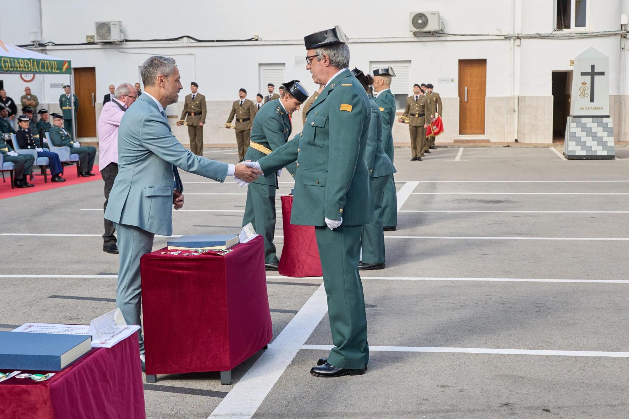 Imatges de la Guàrdia Civil celebrant la seva patrona a Girona